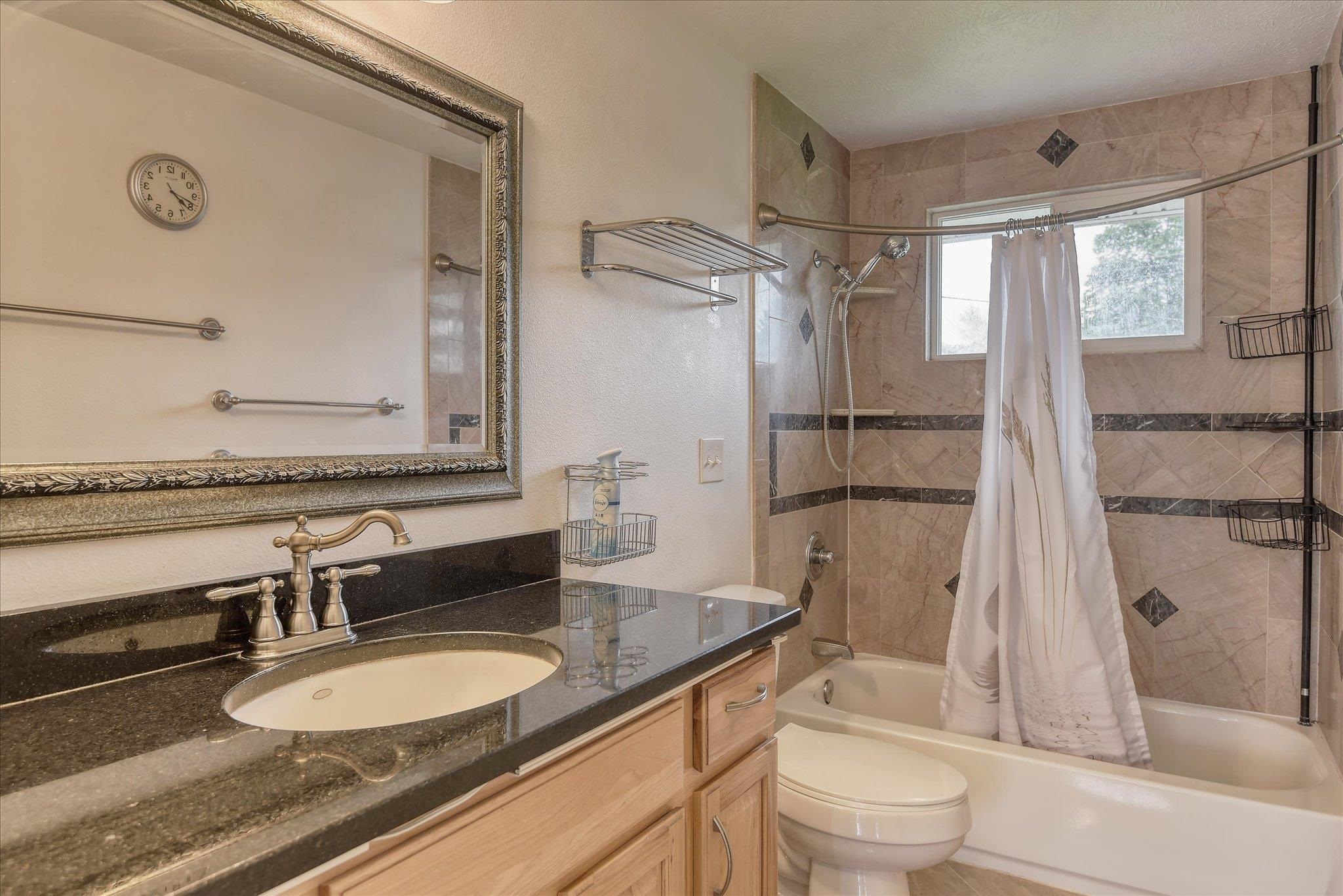 11920 E RAILROAD Ave