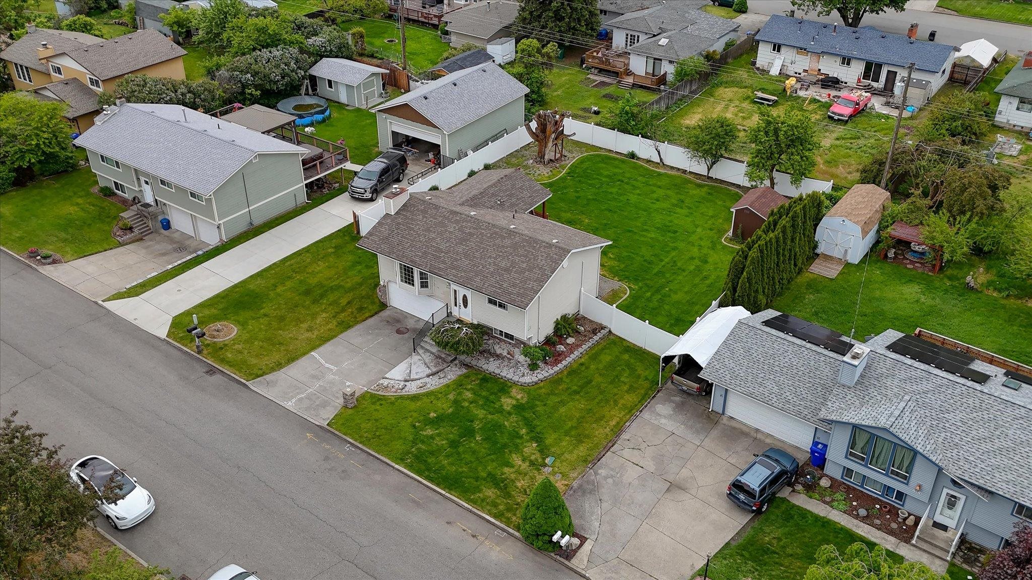 11920 E RAILROAD Ave