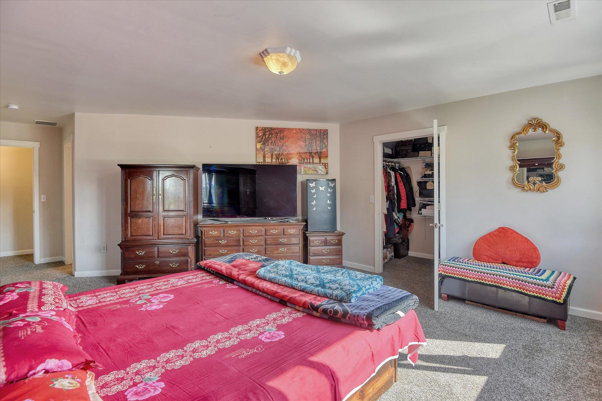 4419 E Frederick Ave