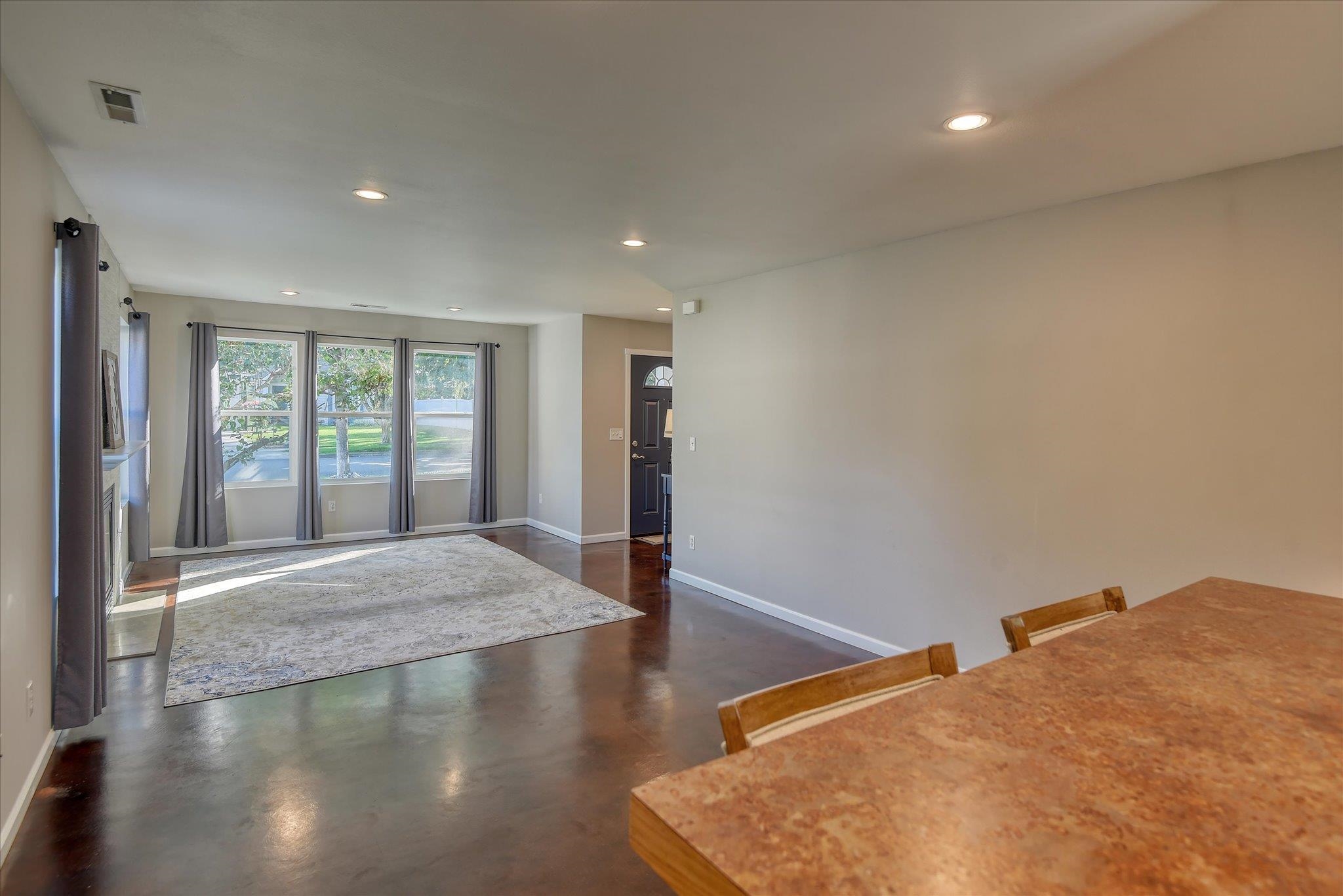 9619 E PRINCETON Ave