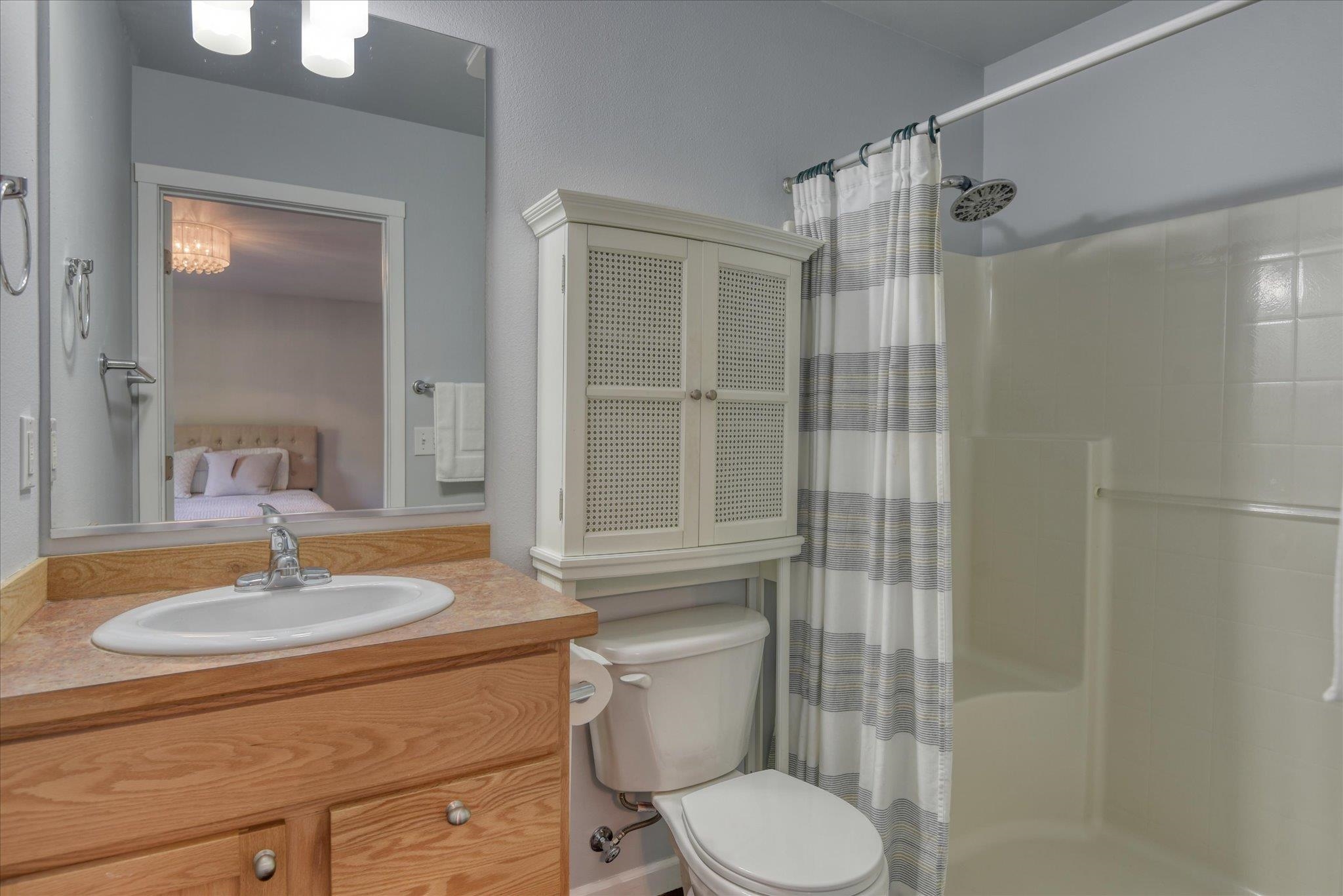 9619 E PRINCETON Ave