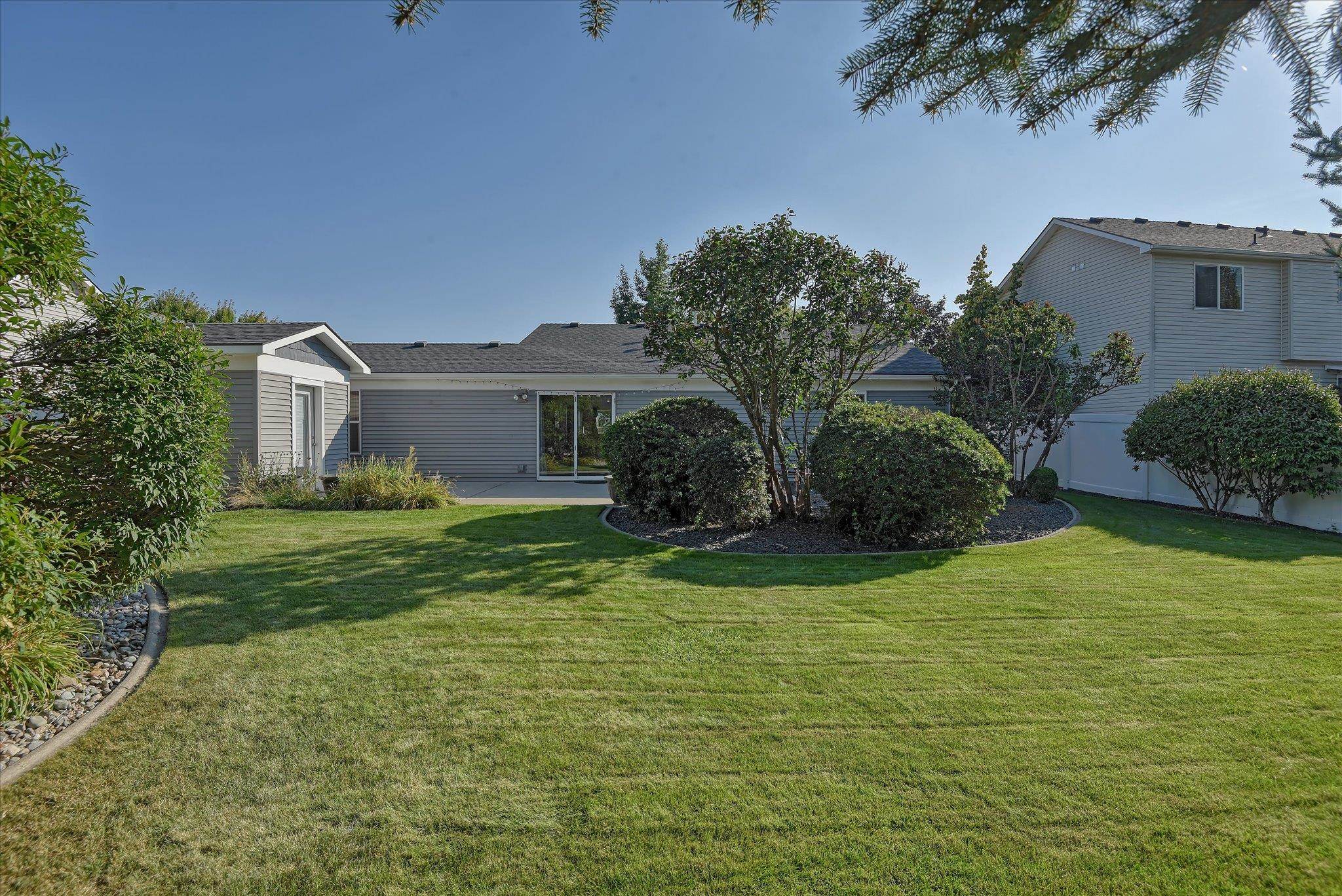 9619 E PRINCETON Ave