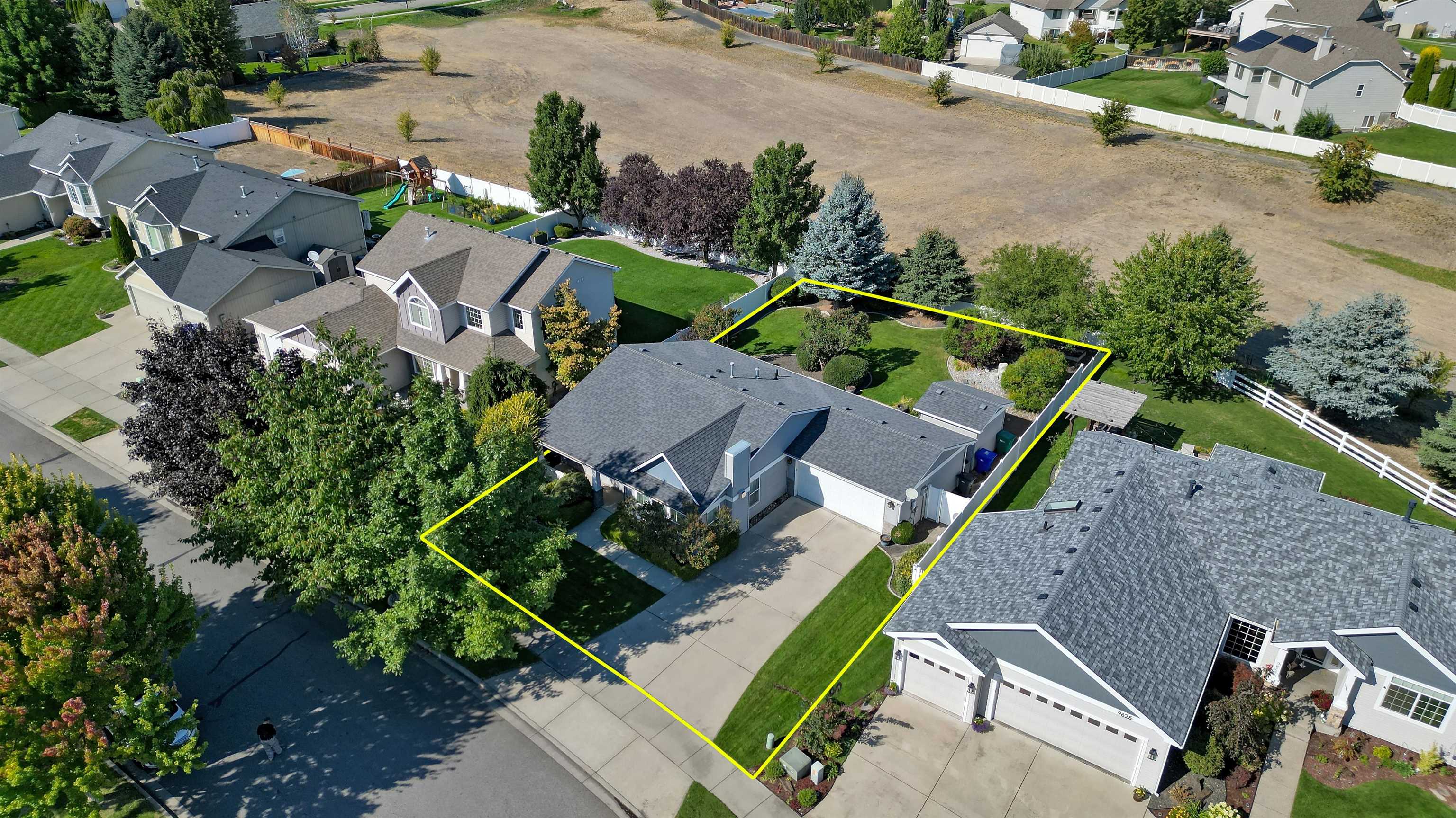 9619 E PRINCETON Ave