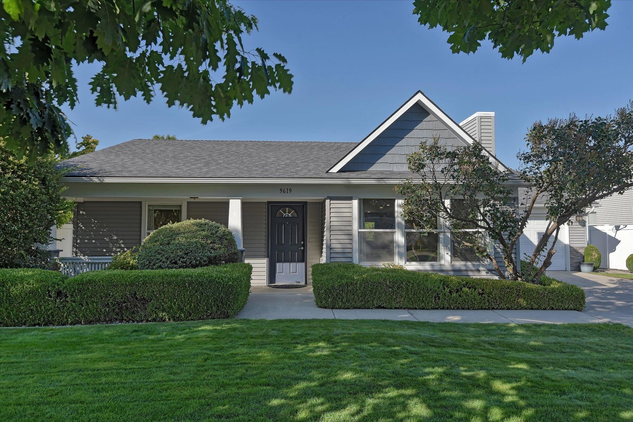 9619 E PRINCETON Ave