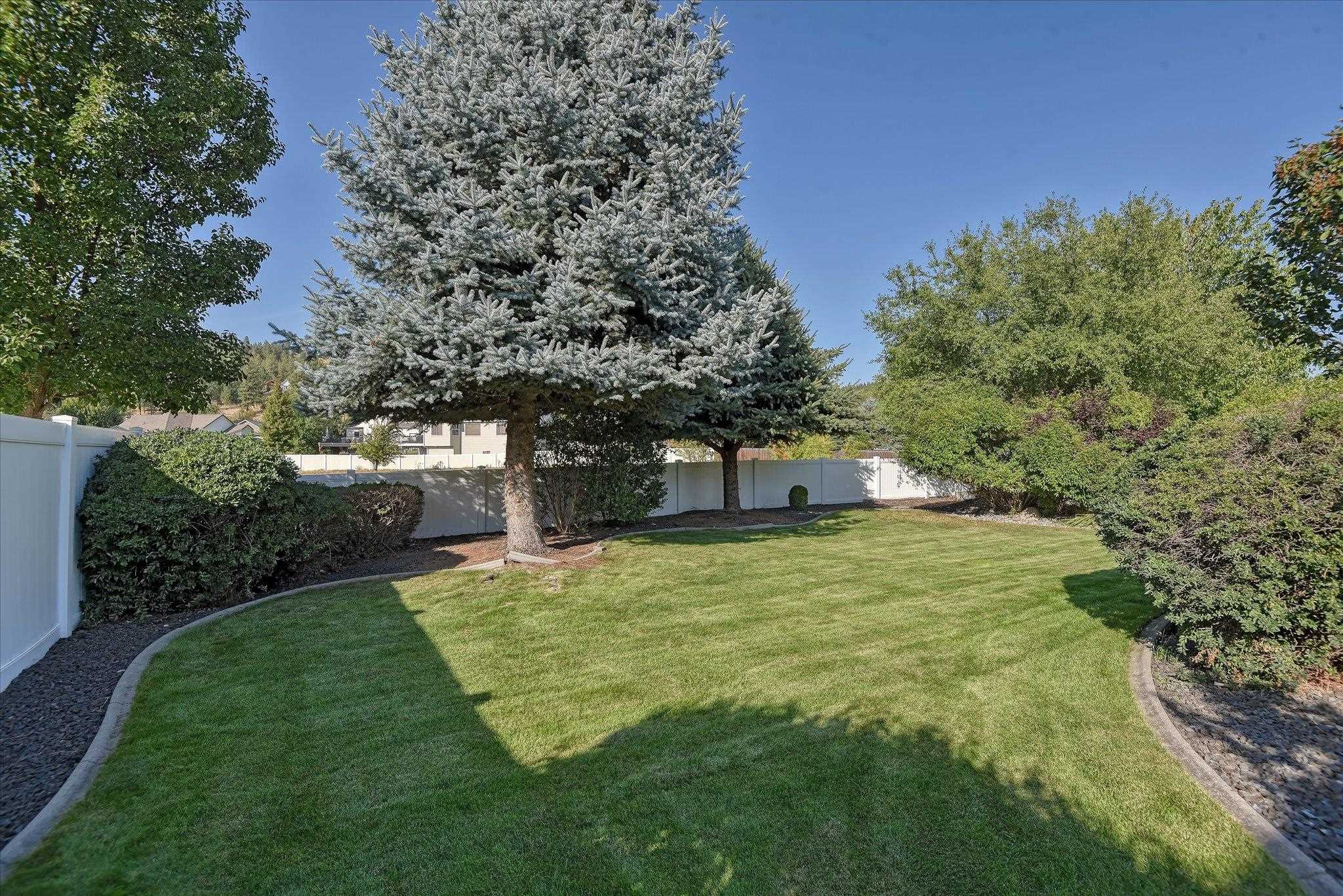 9619 E PRINCETON Ave