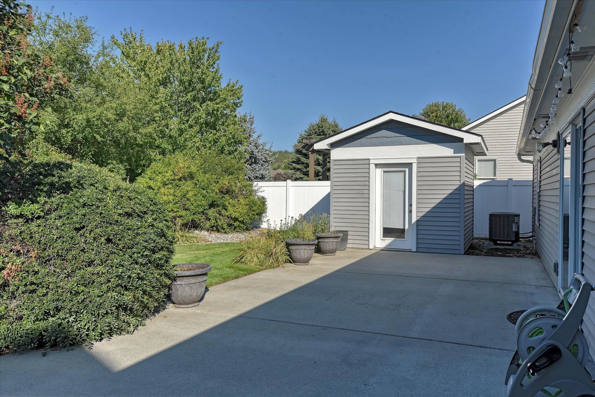 9619 E PRINCETON Ave