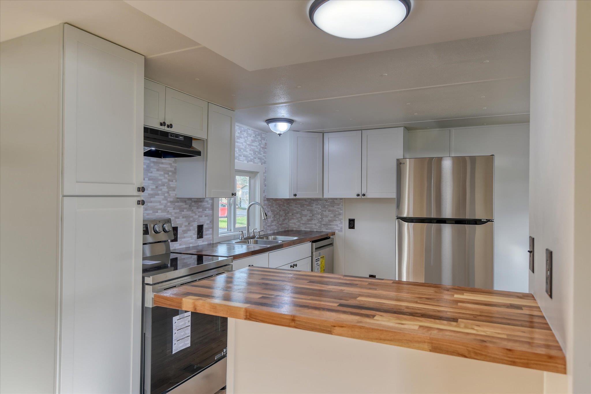 19625 E Wellesley Ave