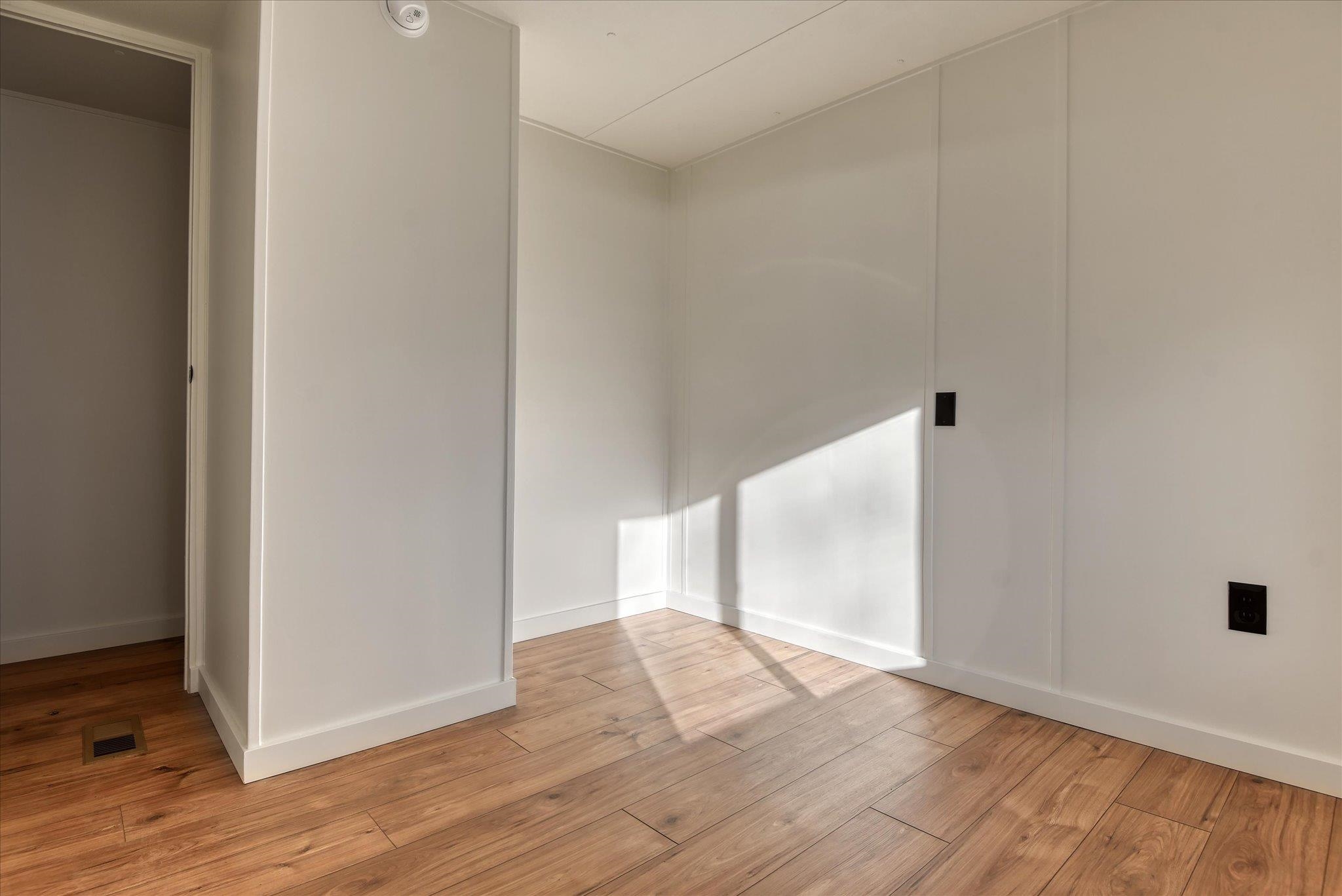 19625 E Wellesley Ave