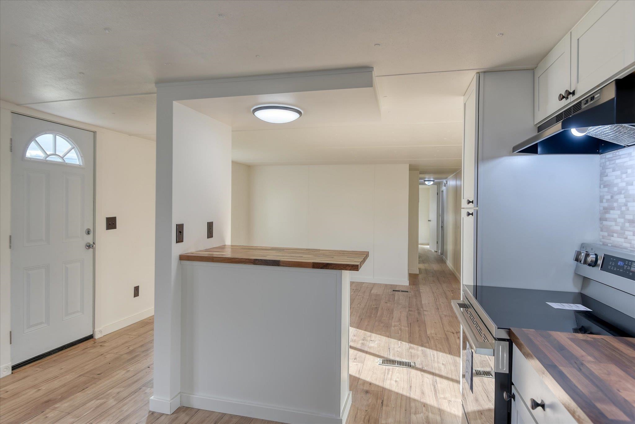 19625 E Wellesley Ave