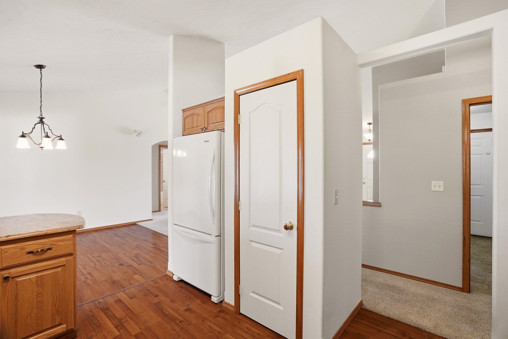 1703 E Grassland Ct Ct