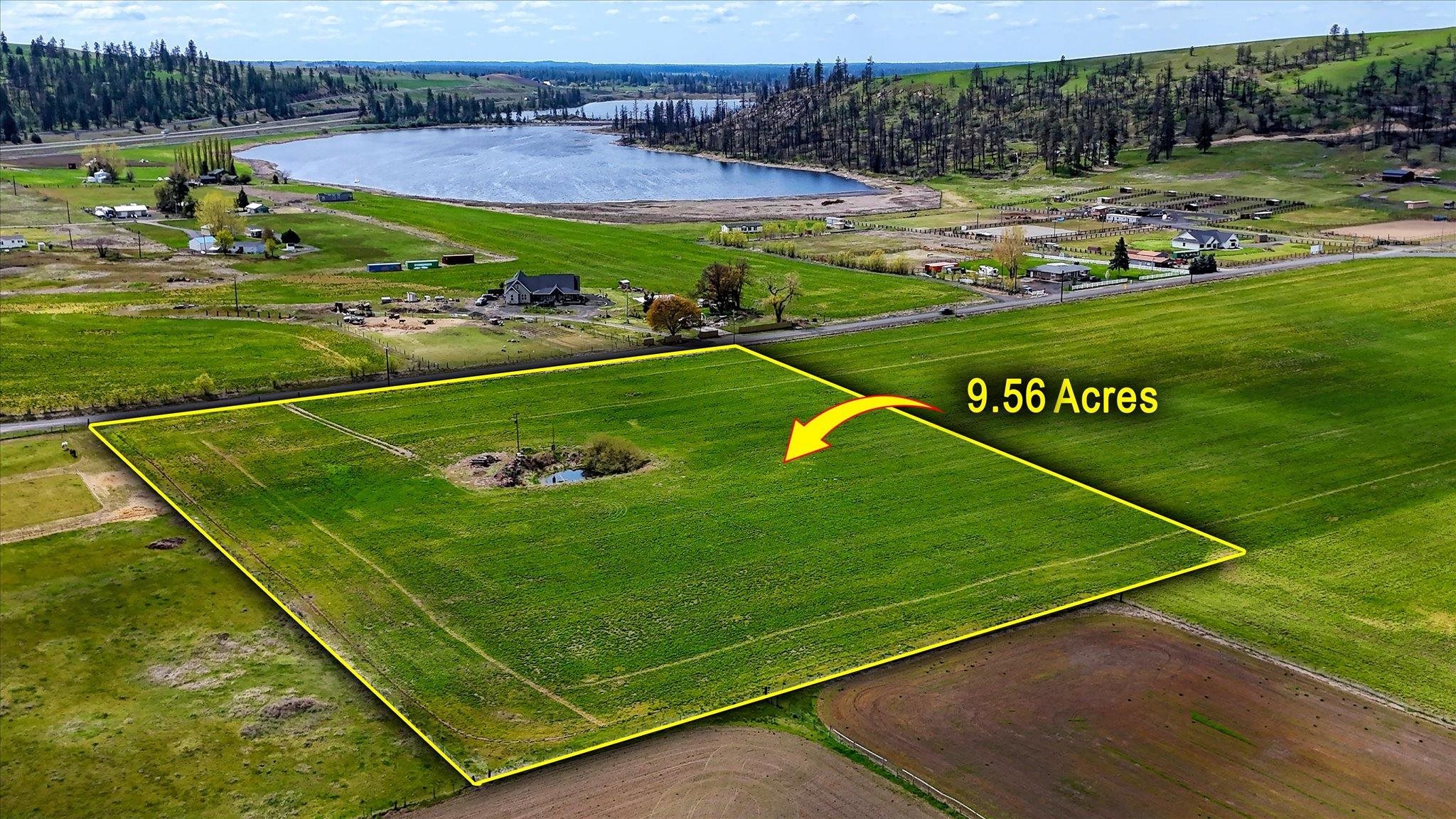 XXX ADDRESS UNKNOWN Rd