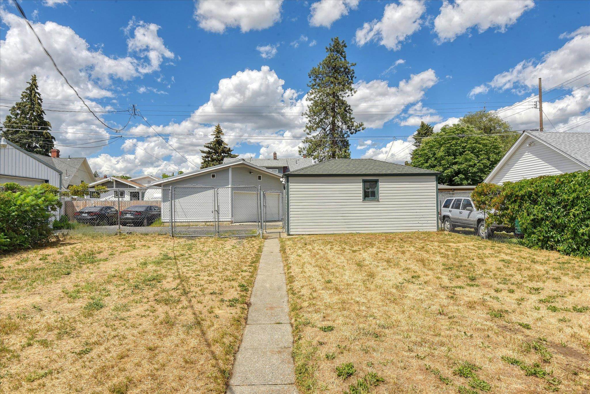 408 W GORDON Ave