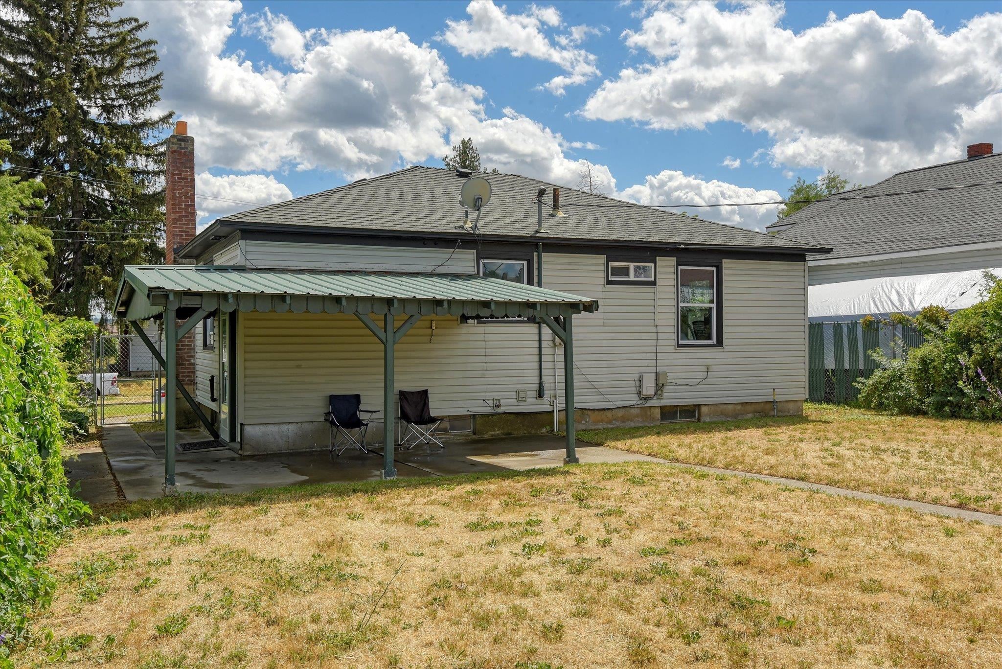 408 W GORDON Ave