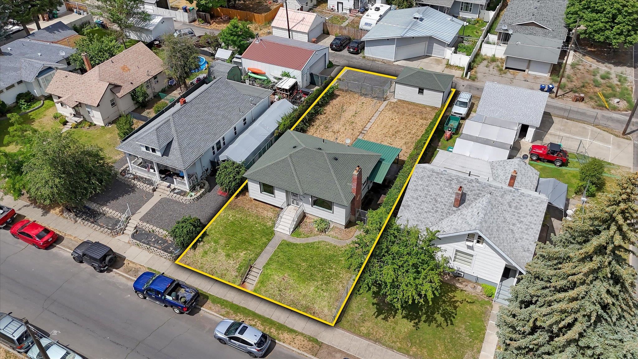 408 W GORDON Ave
