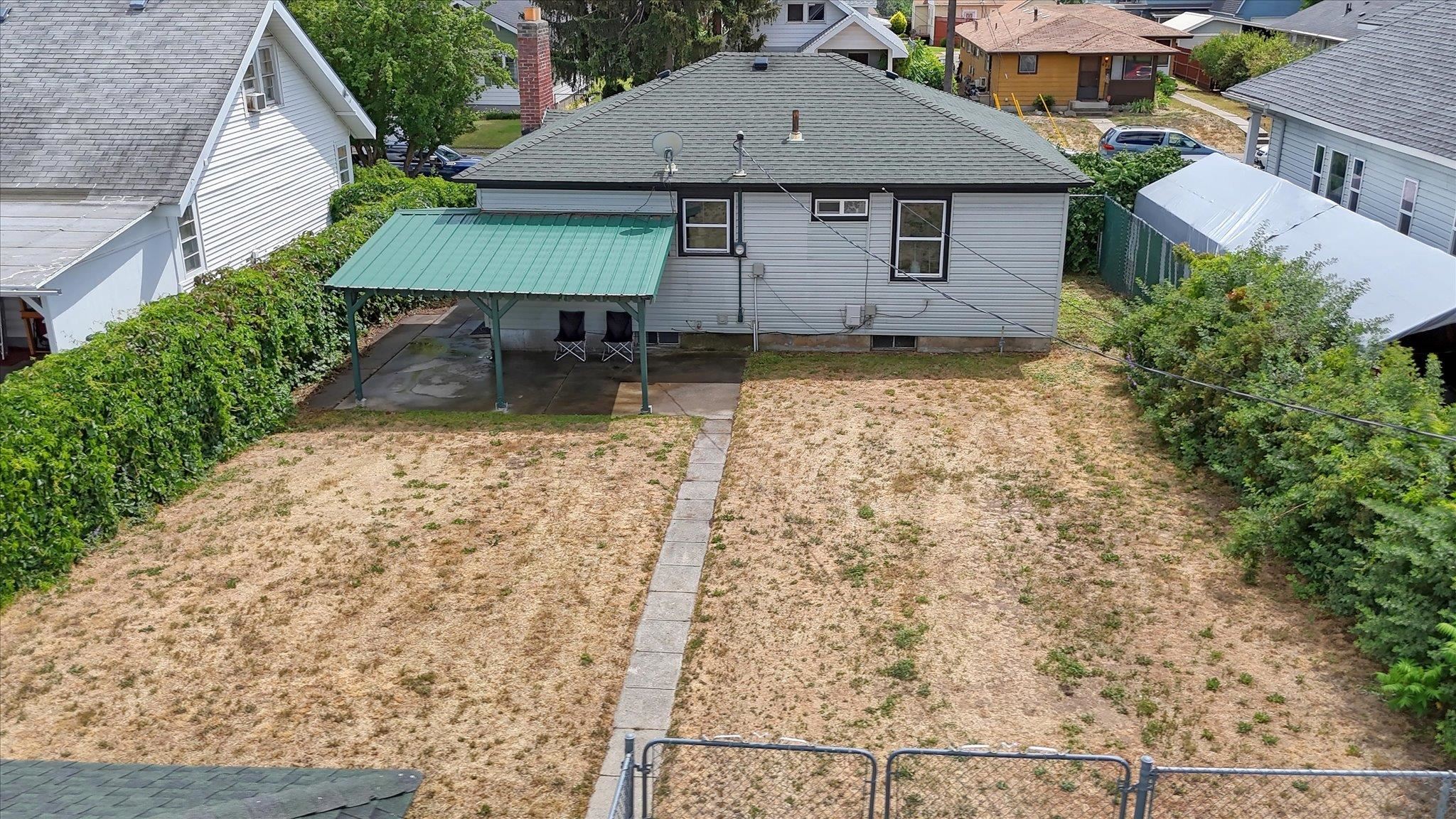 408 W GORDON Ave