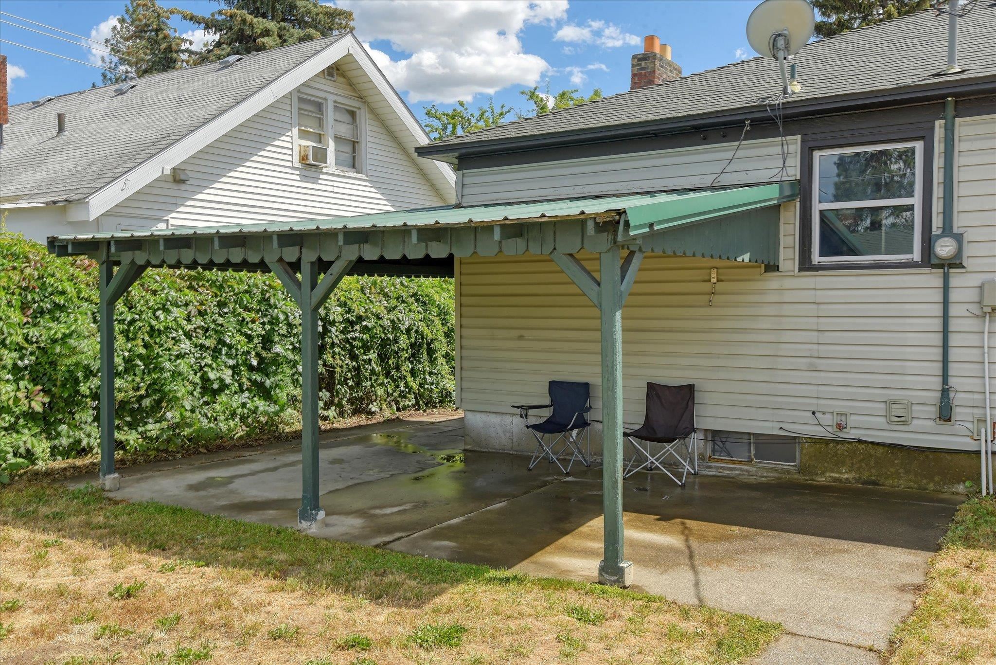 408 W GORDON Ave