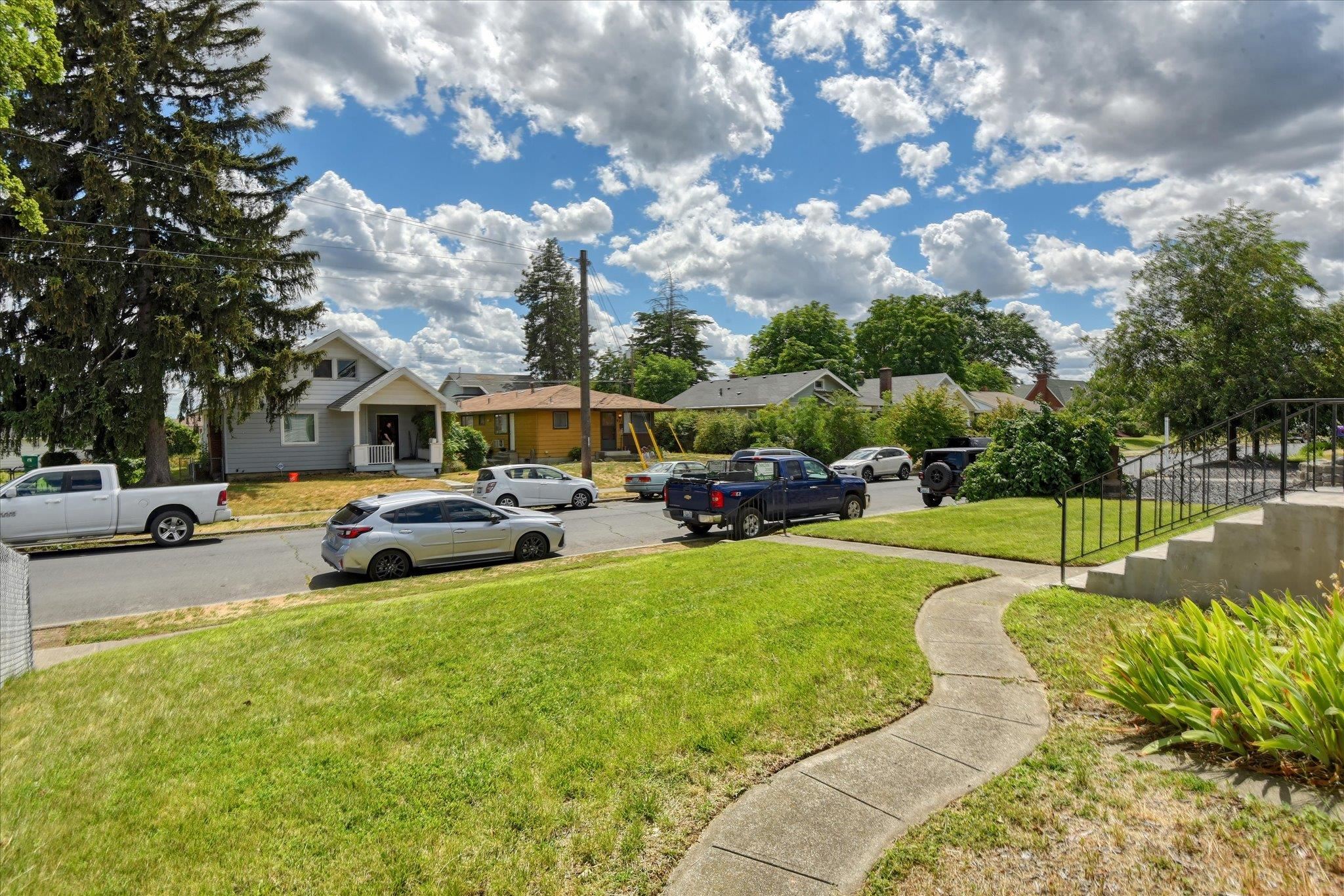 408 W GORDON Ave