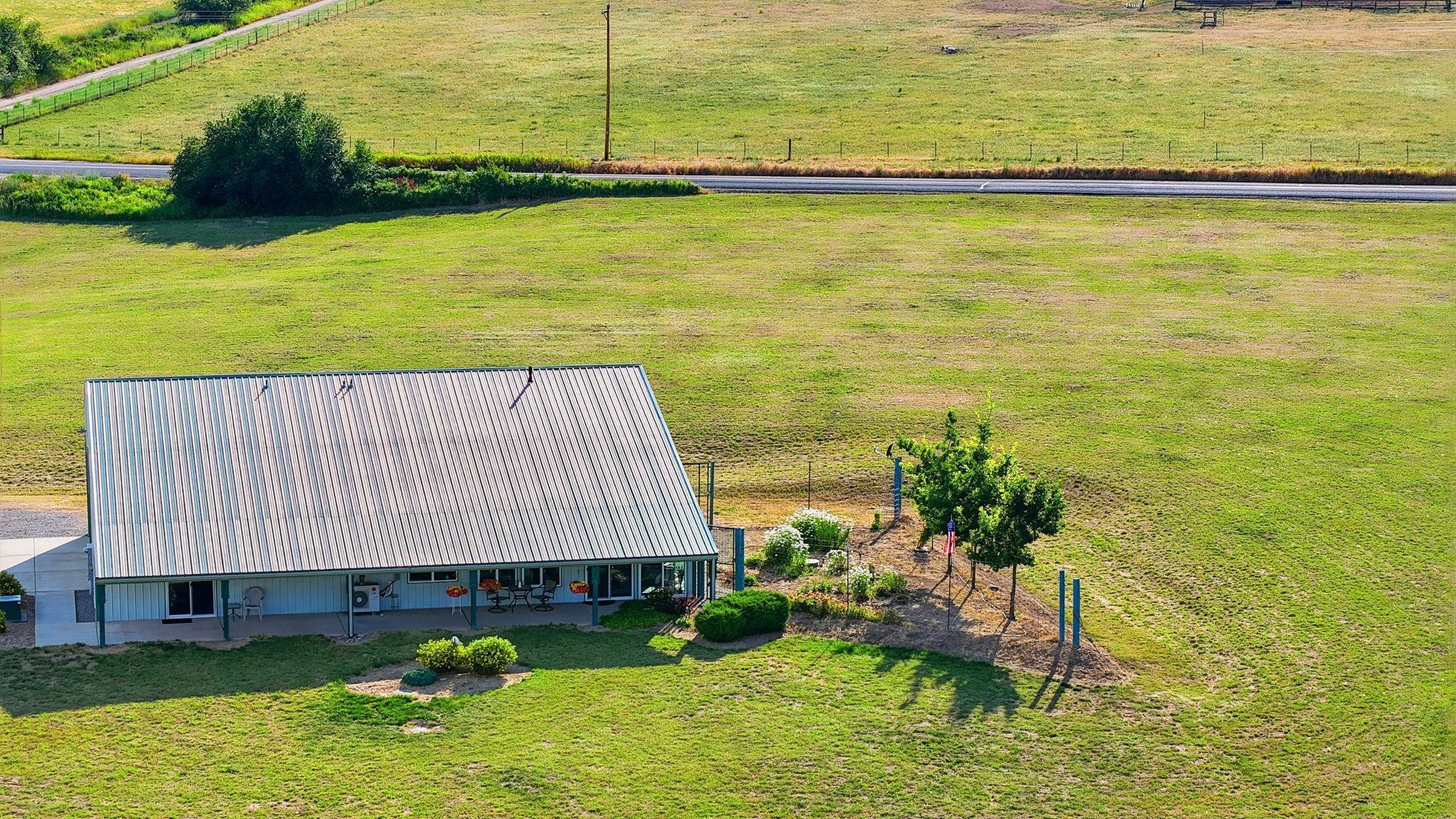 2110 W Ballard Rd