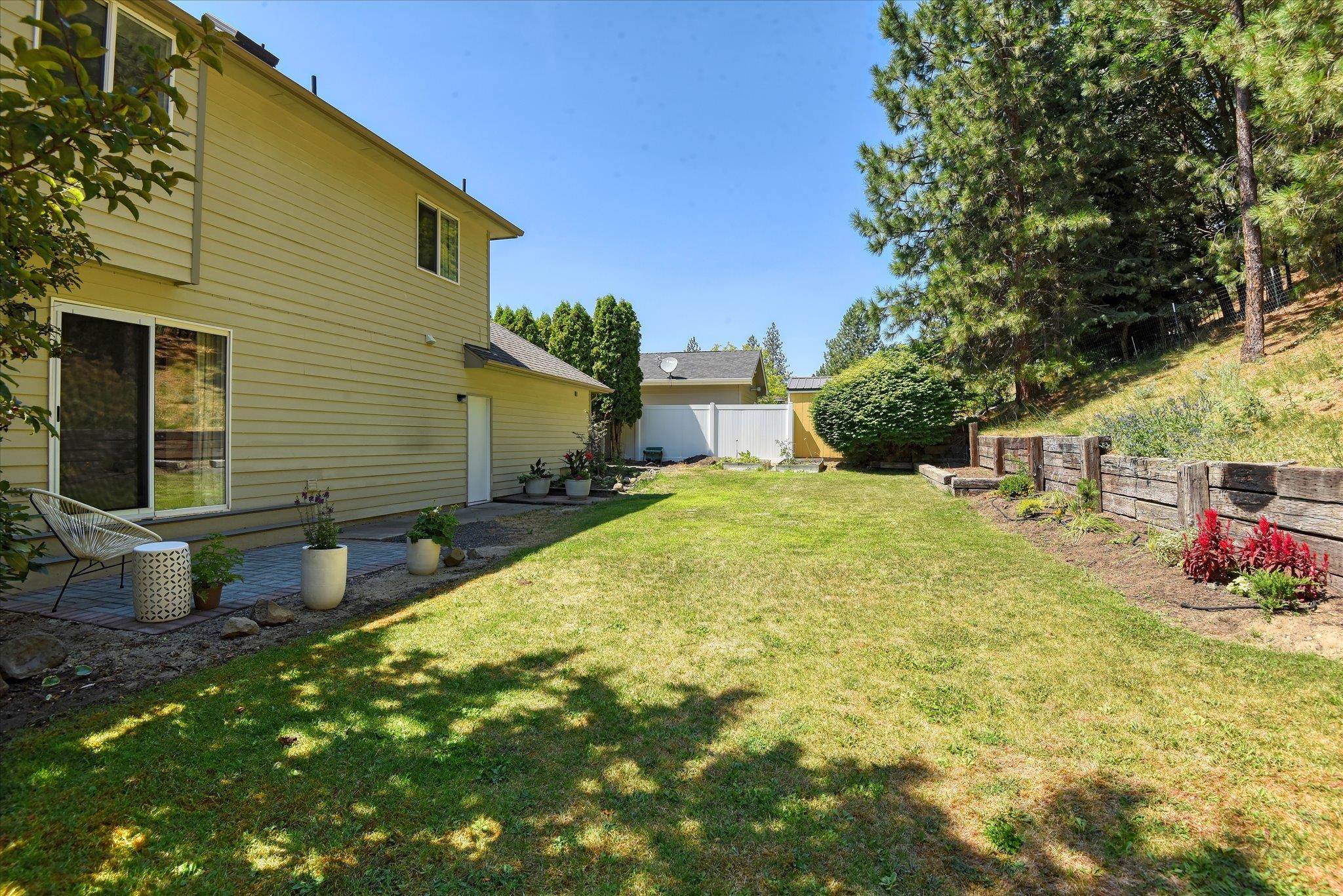 10108 N SEMINOLE Dr
