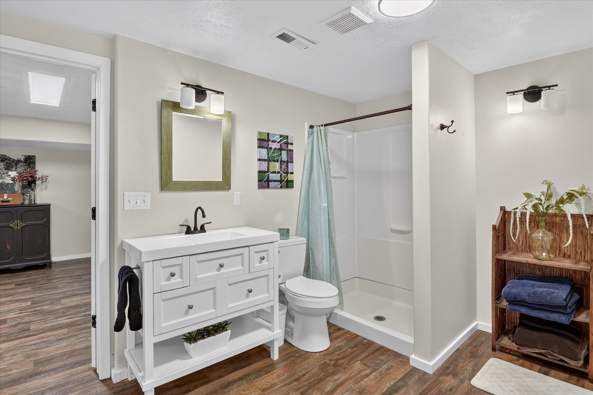 10108 N SEMINOLE Dr