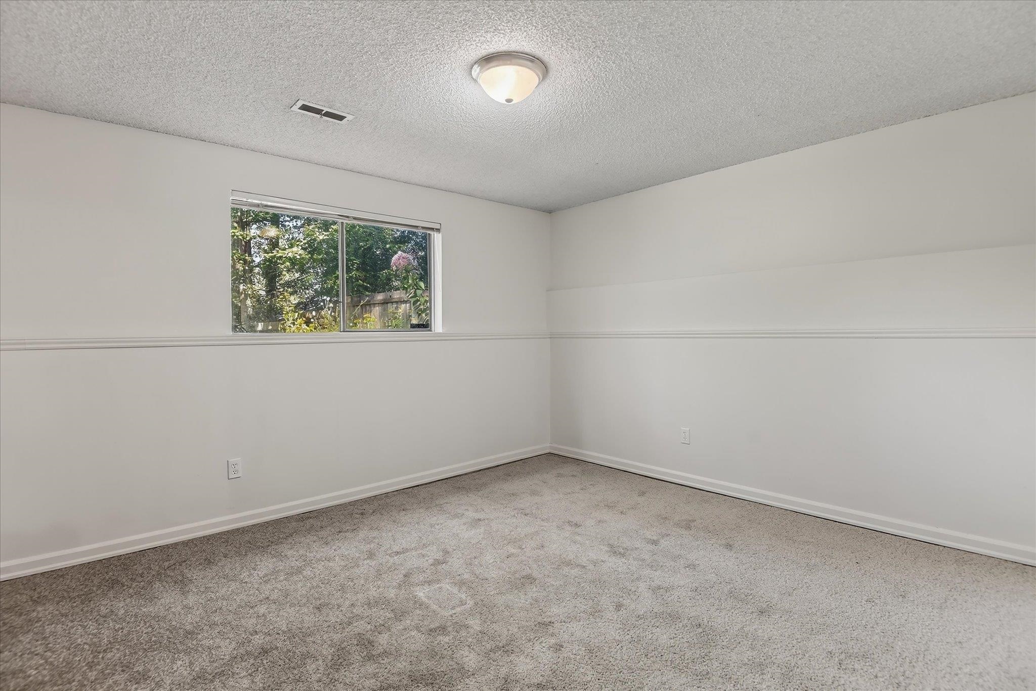11325 E 45TH Ave