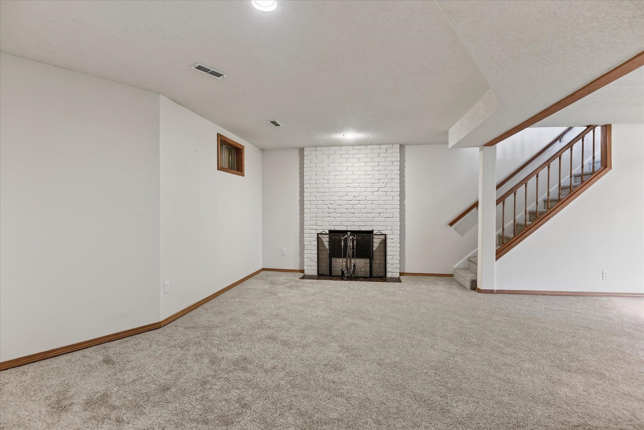 11325 E 45TH Ave