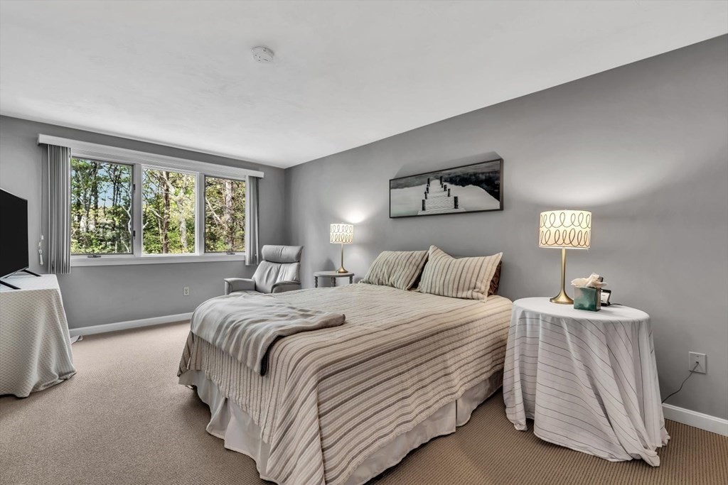 51 Portside Dr # 51