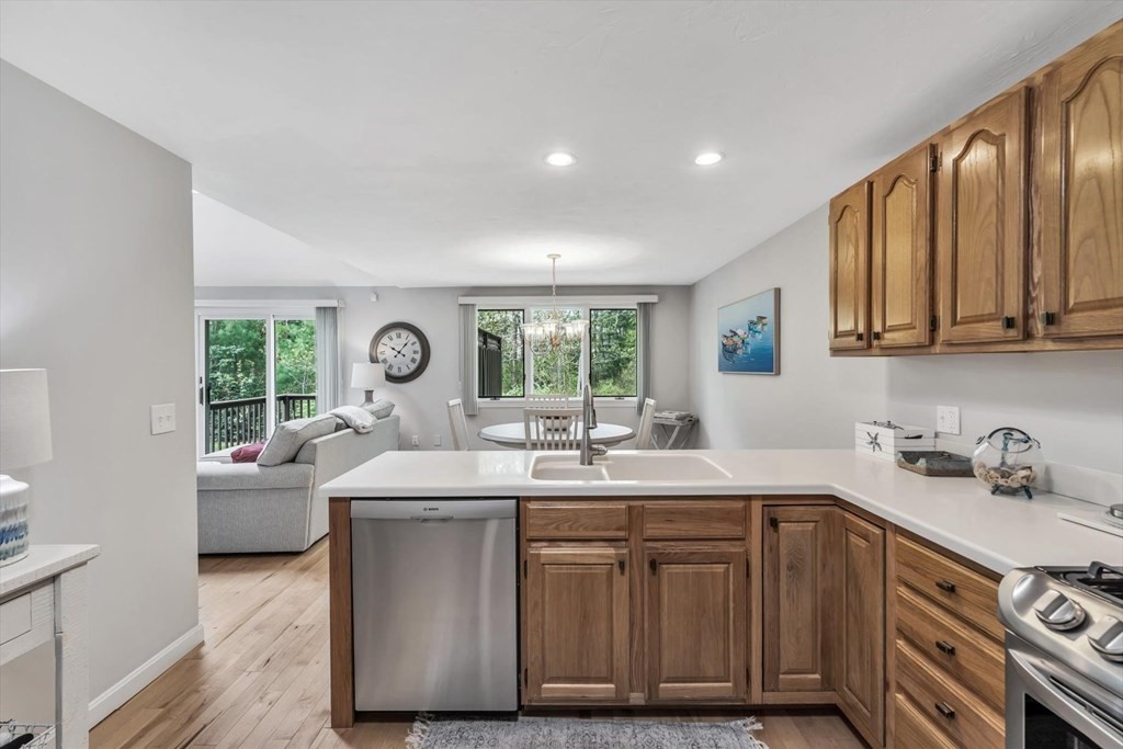 51 Portside Dr # 51