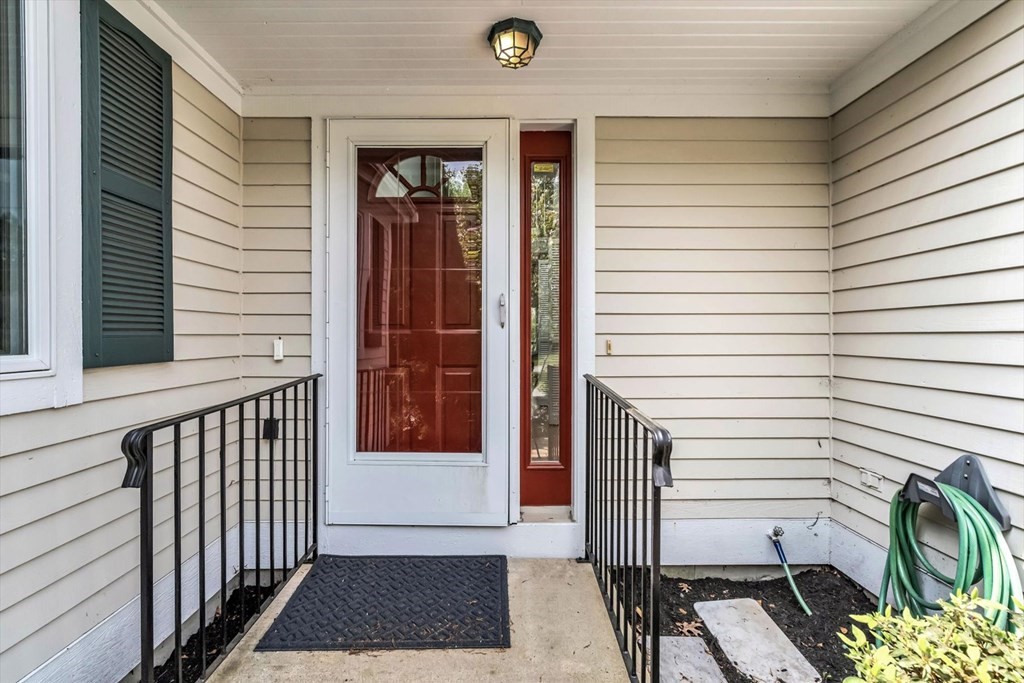 51 Portside Dr # 51