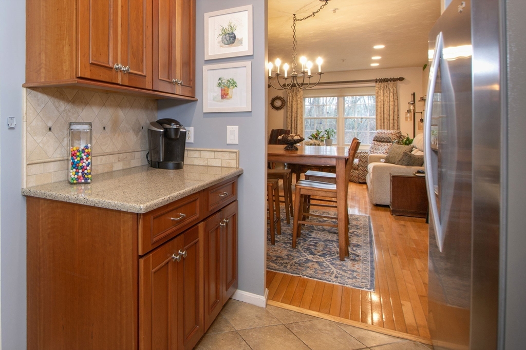 206 Thayer Street # 206