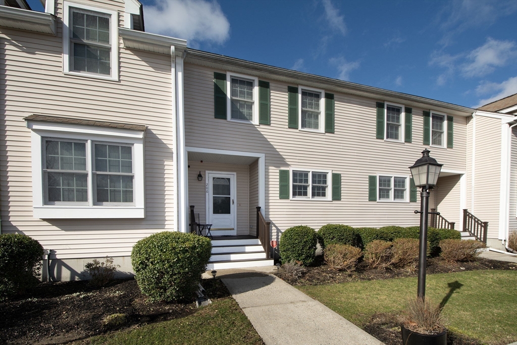 206 Thayer Street # 206