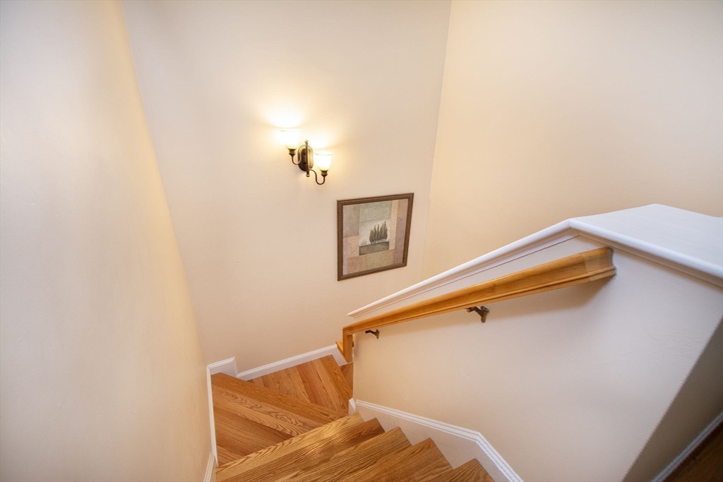 206 Thayer Street # 206