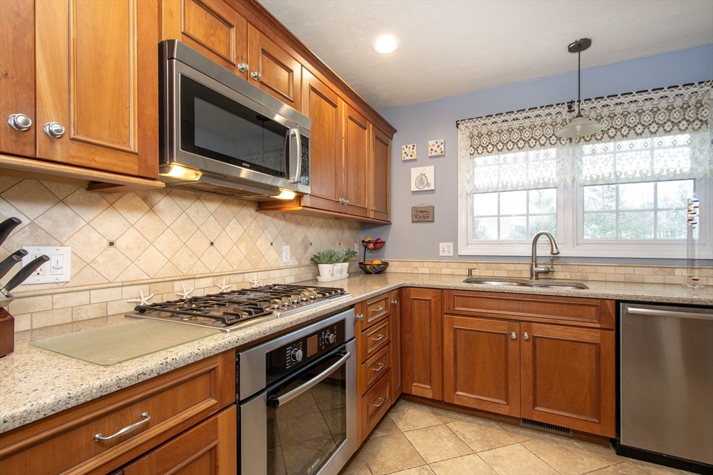 206 Thayer Street # 206
