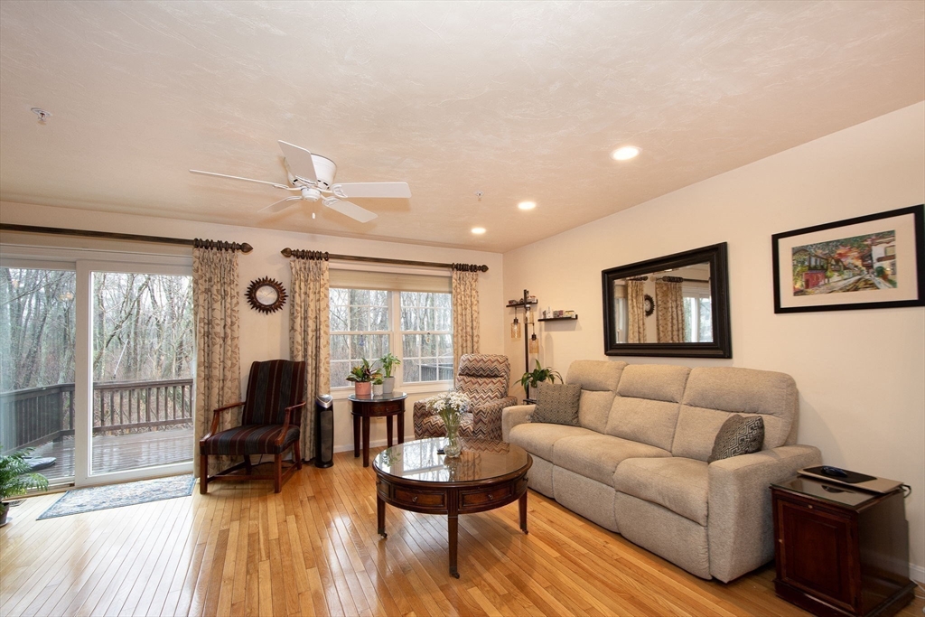 206 Thayer Street # 206