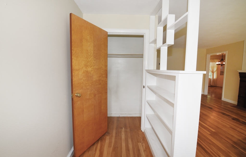 35 Ingrid Road