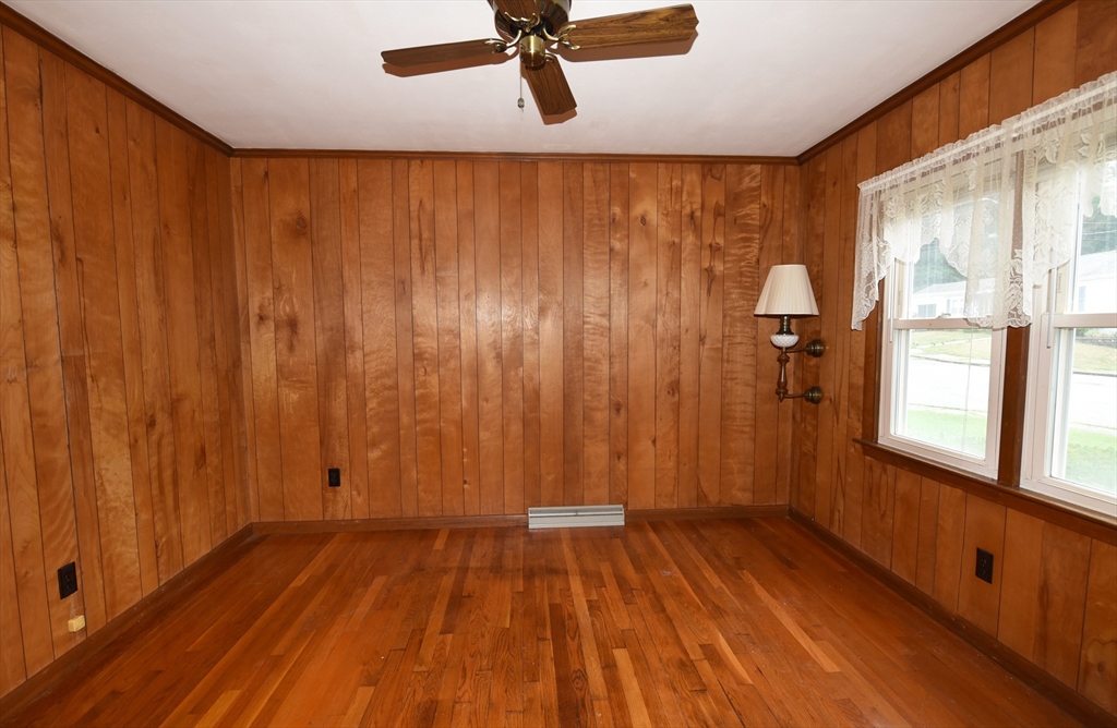 35 Ingrid Road