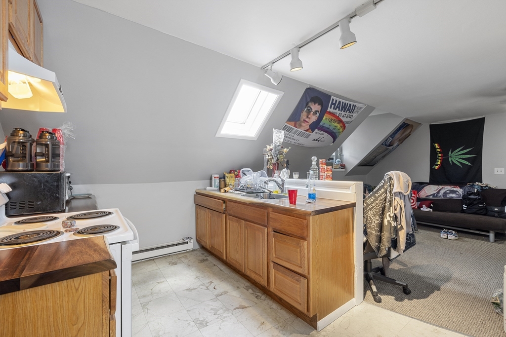 20 Beacon Hill Avenue