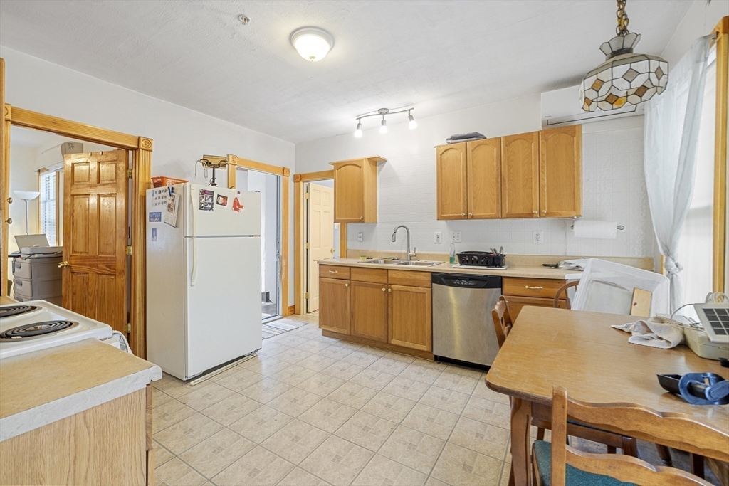 20 Beacon Hill Avenue