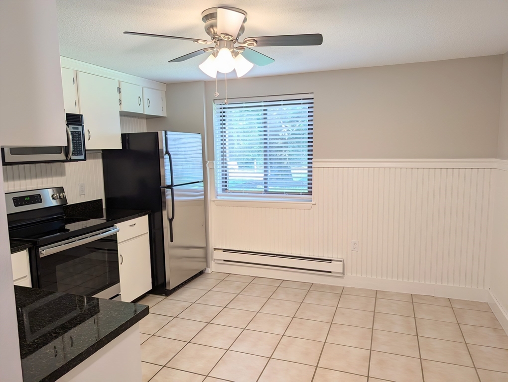 220 Bedford # 2F
