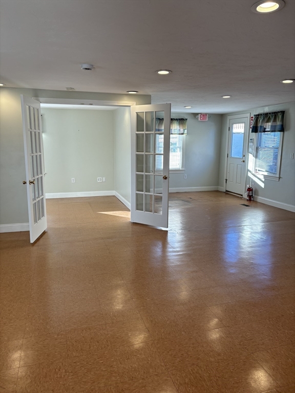 1581 Main Street