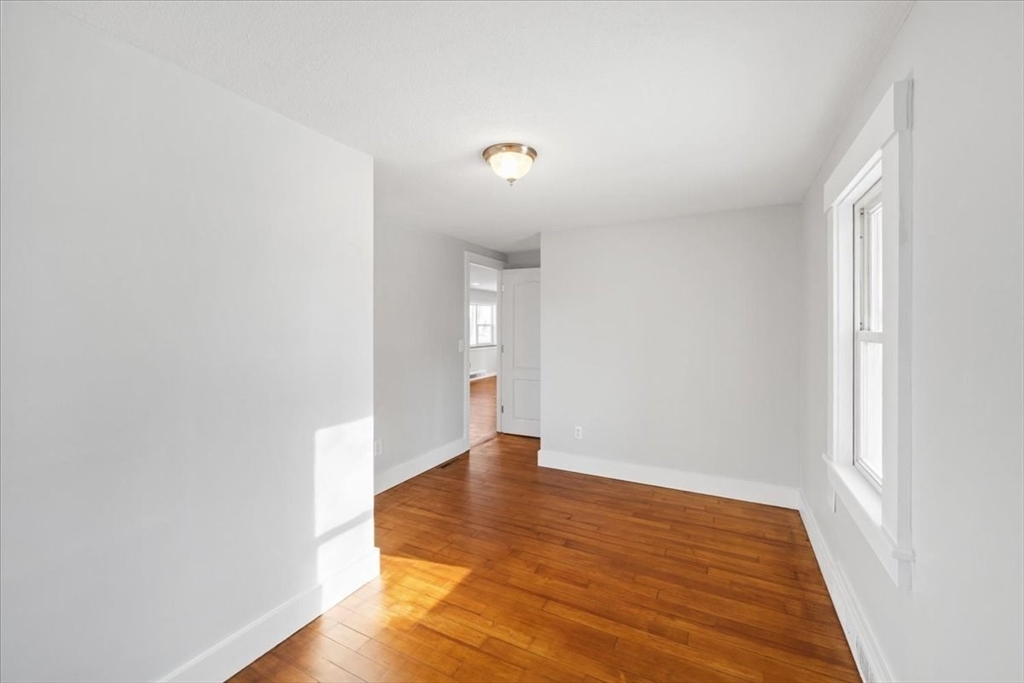9 Cynthia Ave