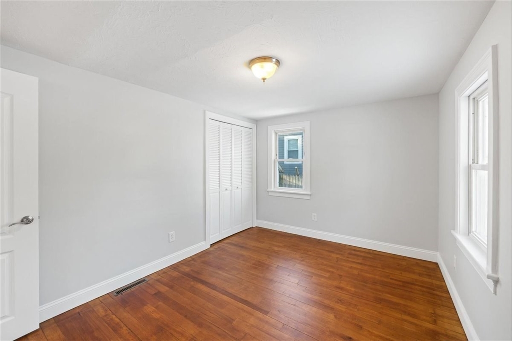 9 Cynthia Ave