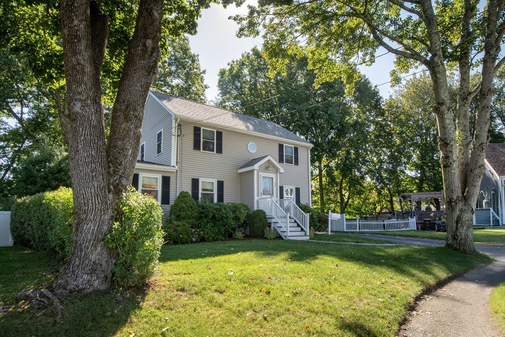 24 Briarwood Trail