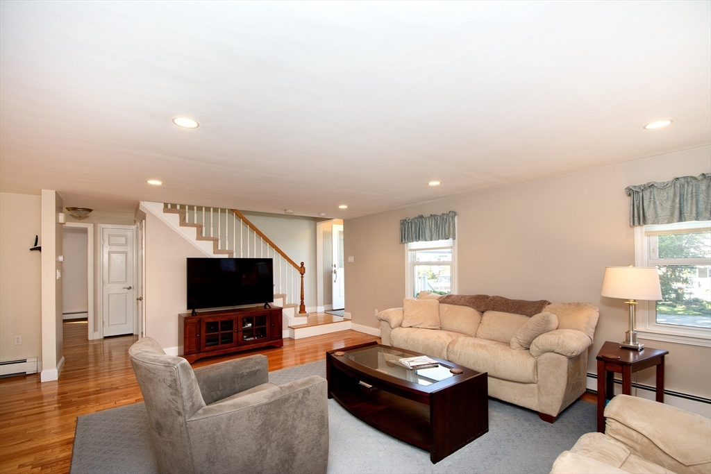 24 Briarwood Trail