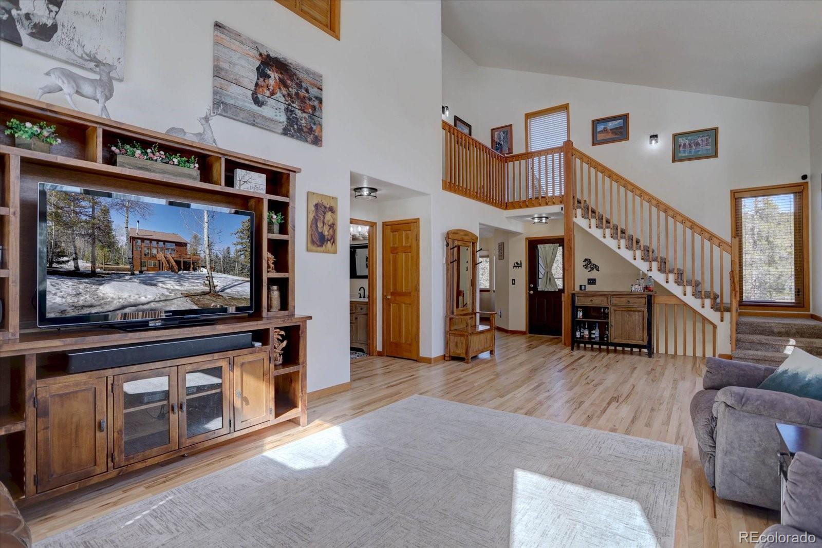 10438 Sunlight Lane