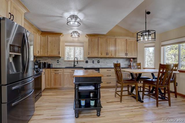 10438 Sunlight Lane