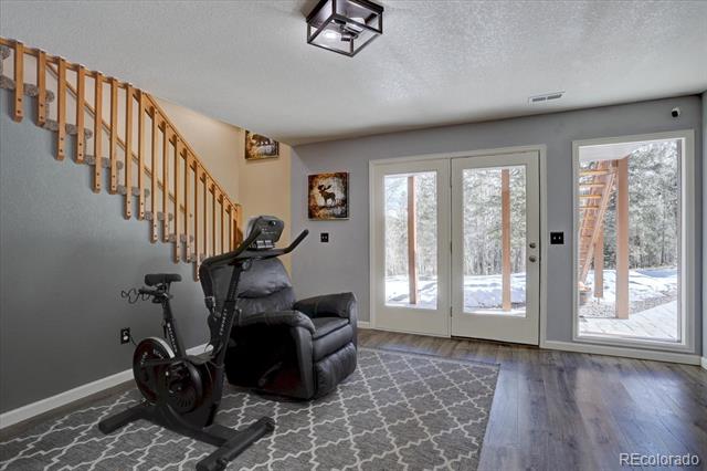 10438 Sunlight Lane
