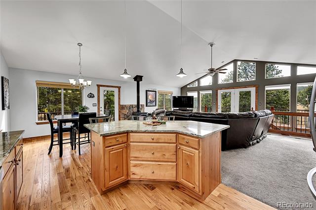 2284 Roland Drive