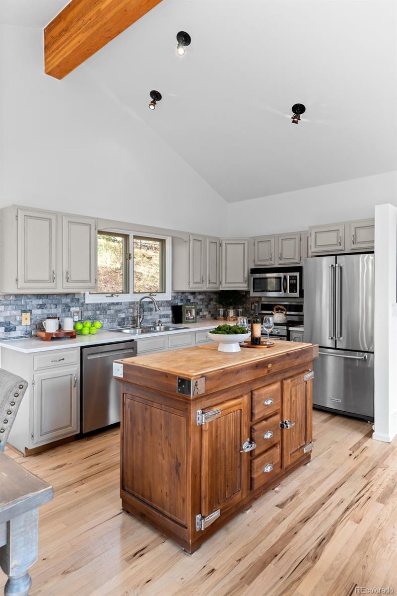 32539 Aspen Meadow Drive