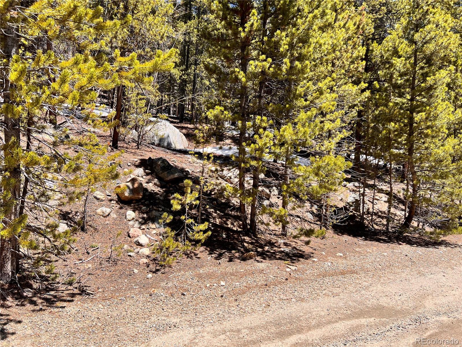 000 Loch Lomond Rd & Vista Rd